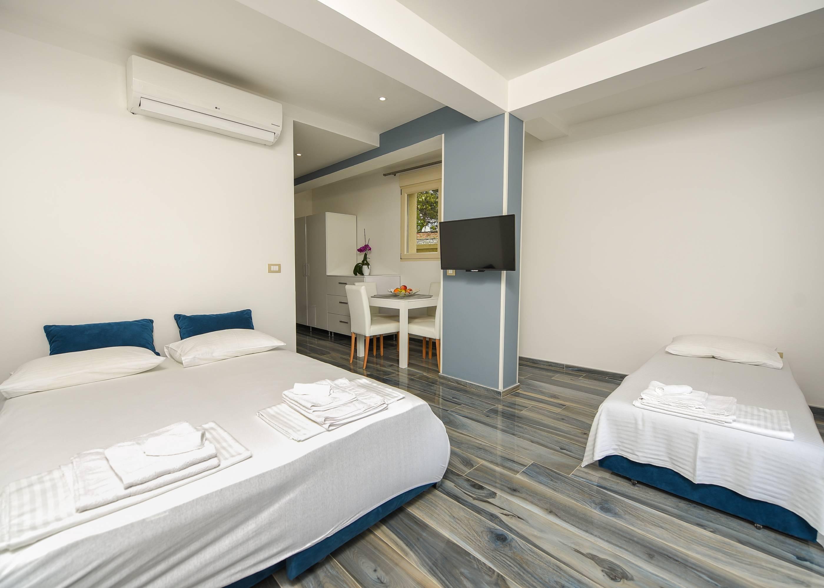 Sea Point Apart Hotel Tivat Luaran gambar