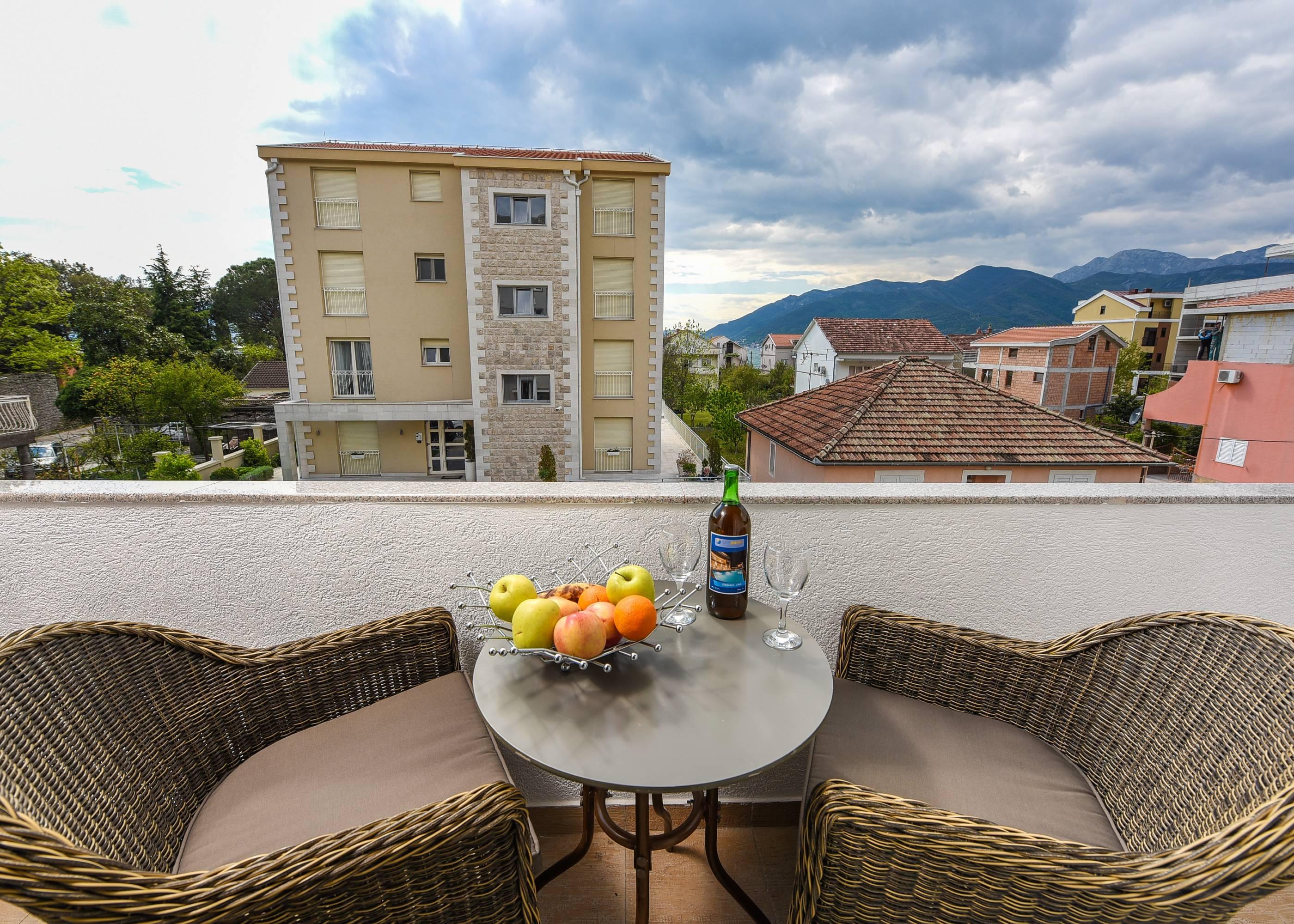 Sea Point Apart Hotel Tivat Luaran gambar