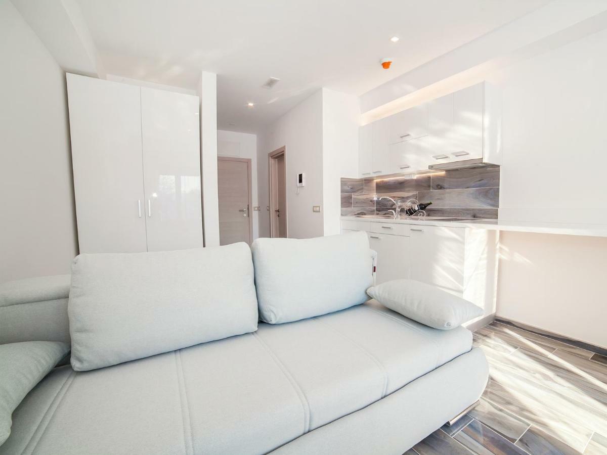 Sea Point Apart Hotel Tivat Luaran gambar