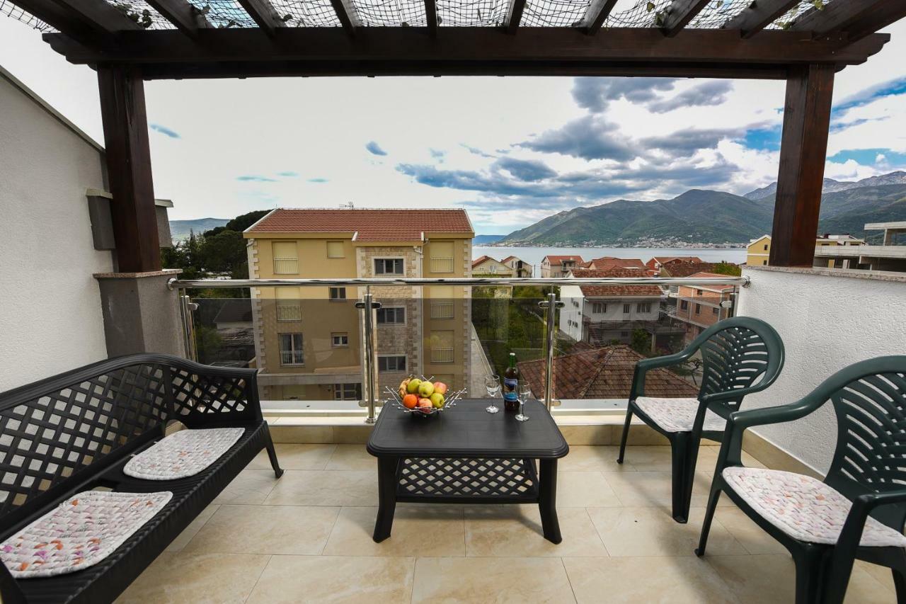 Sea Point Apart Hotel Tivat Luaran gambar