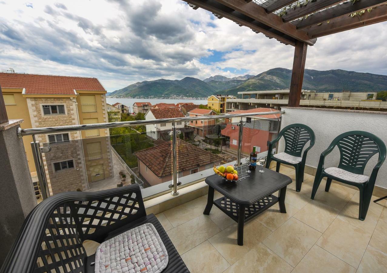 Sea Point Apart Hotel Tivat Luaran gambar